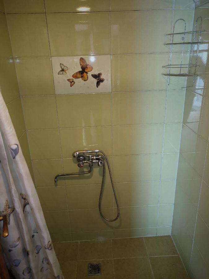 Guest House Nika - Cottages And Rooms In The Heart Of Palanga City Center Екстериор снимка