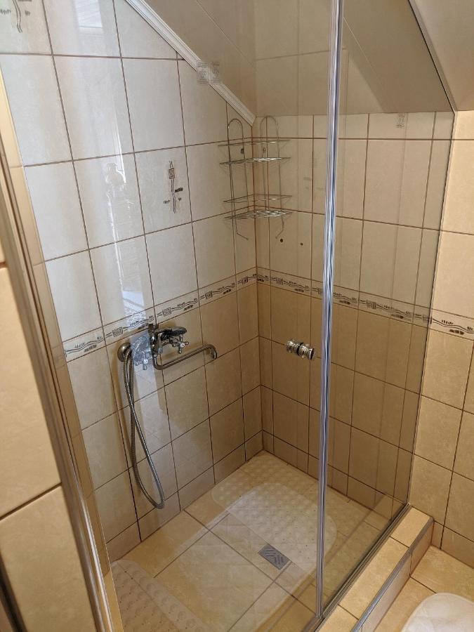Guest House Nika - Cottages And Rooms In The Heart Of Palanga City Center Екстериор снимка