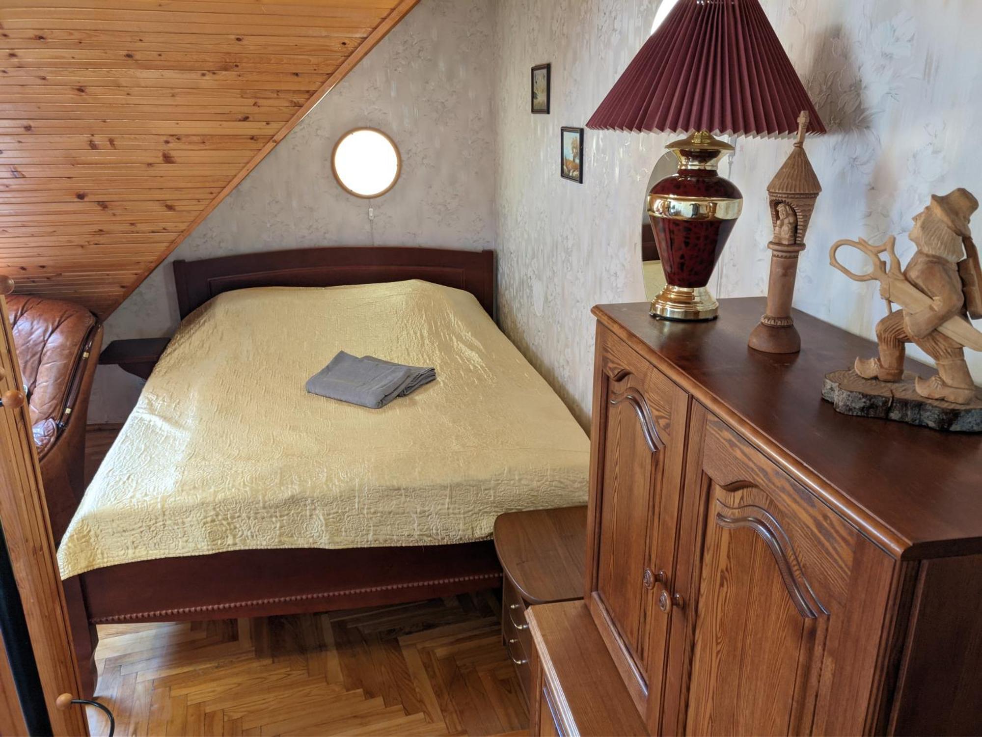 Guest House Nika - Cottages And Rooms In The Heart Of Palanga City Center Стая снимка